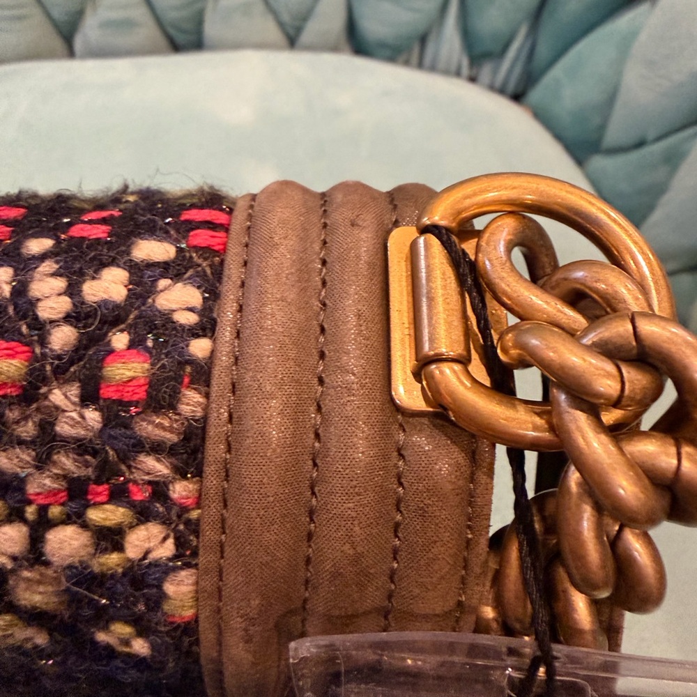 Chanel Boy Flap Bag Old Medium CLASSIC Chanel Quilted Tweed! Hard to Find Colors - Picture 14 of 17